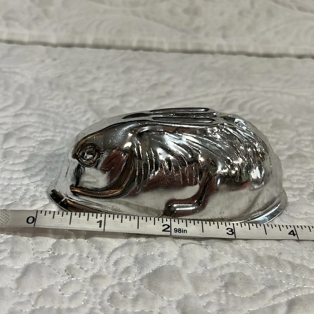 Set of 12‎ Nutbrown made in England rabbit molds
